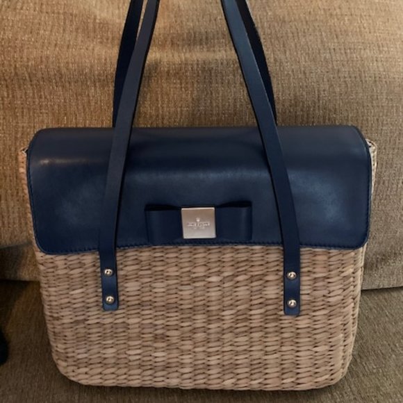 kate spade Handbags - Kate Spade Leather Shoulder Bag